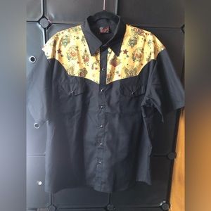 Retro snap button down